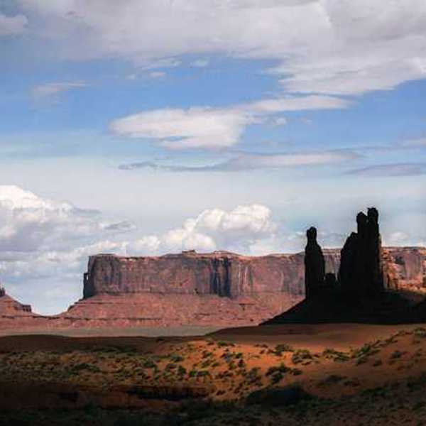 Monument Valley desert landscape with rock formations