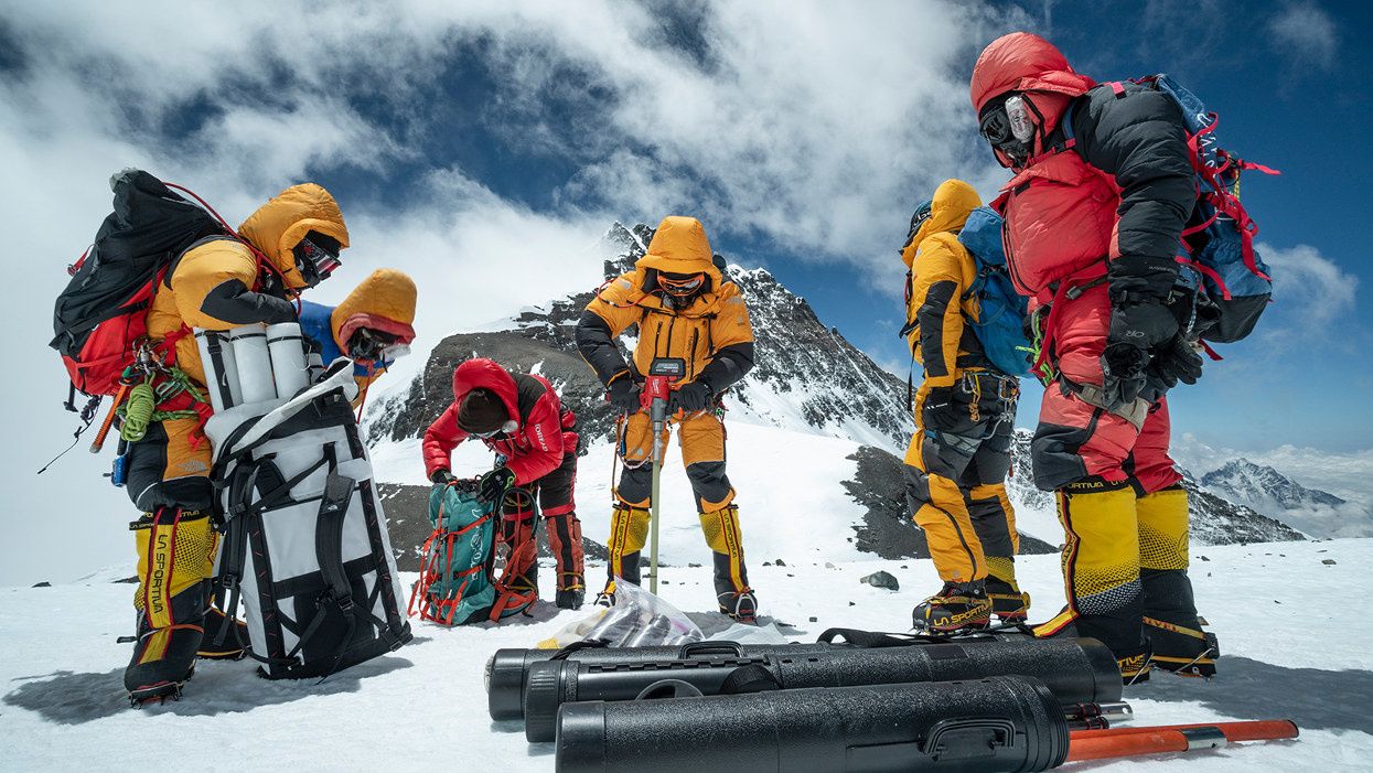 Mount Everest plastic pollution