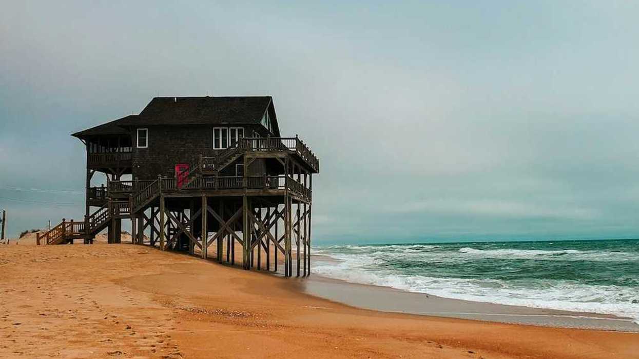 Outer Banks beach house built on stilts