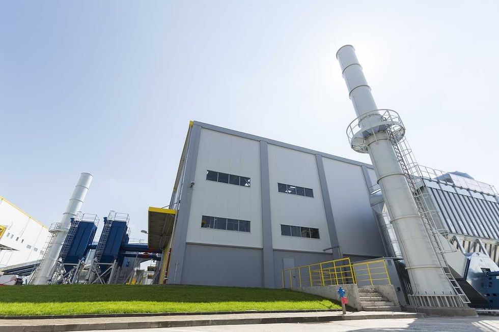 West Virginia DEP approves air quality permit for plastic pyrolysis facility despite local resistance