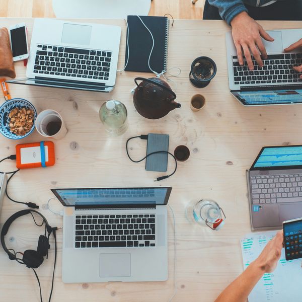 people with assorted laptop computers