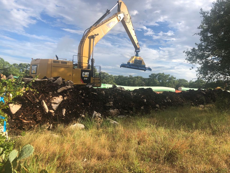 Major pipelines hit legal snags. But it’s business as usual in Texas. EHN