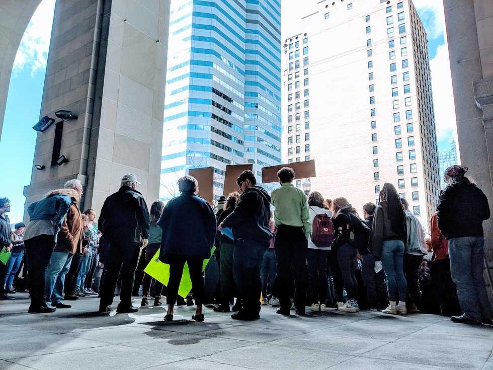 Pittsburgh students go on strike to join international day of climate action