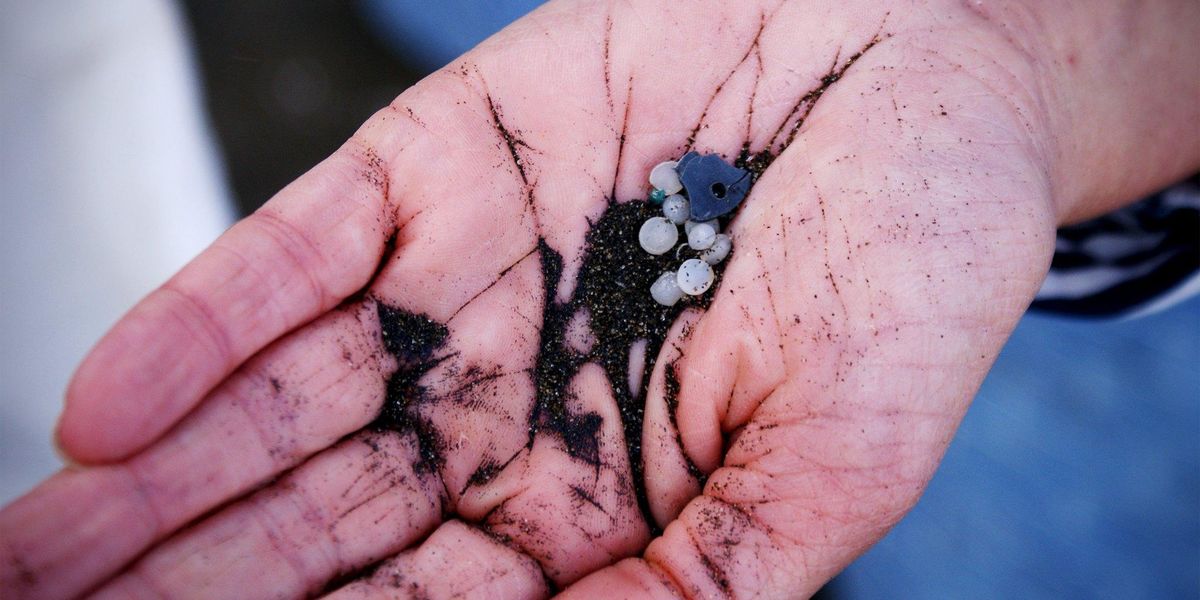 plastic nurdles