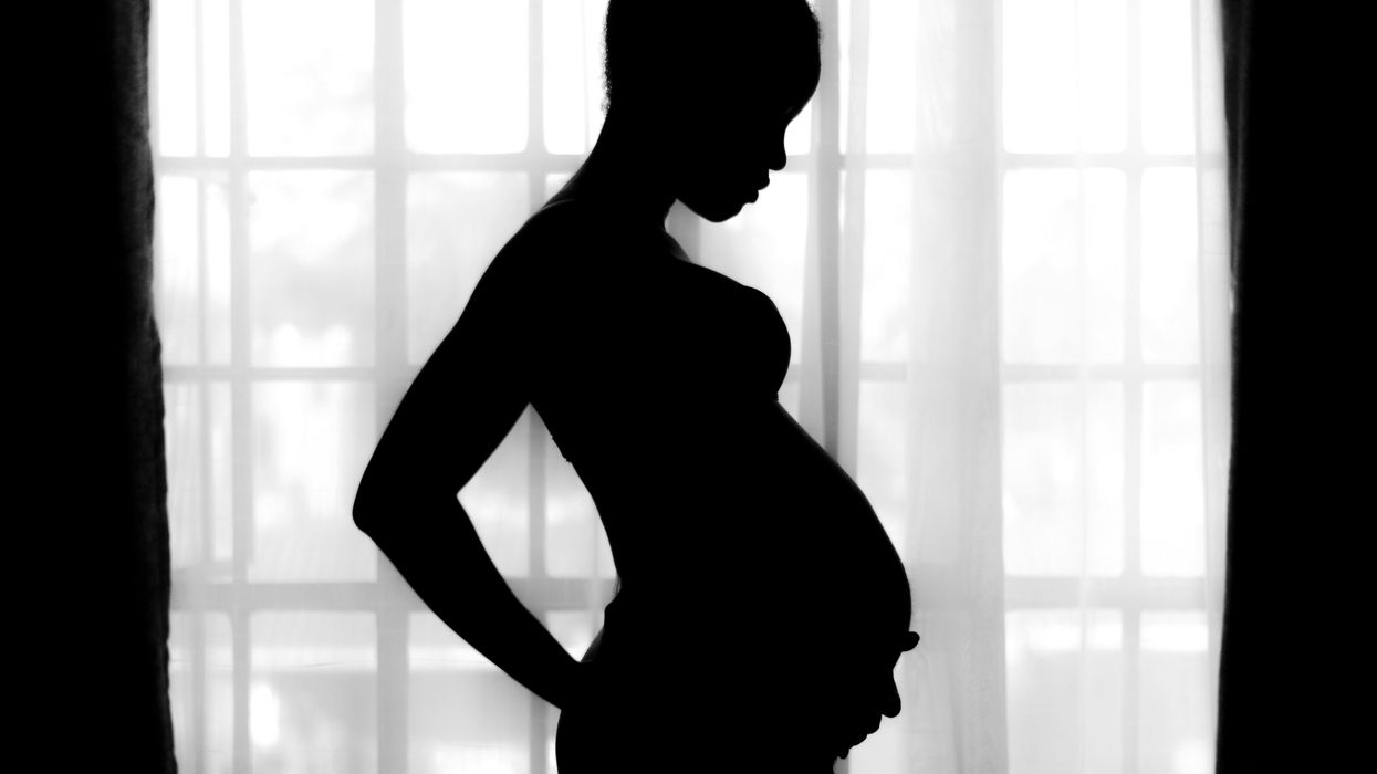 silhouette of pregnant woman