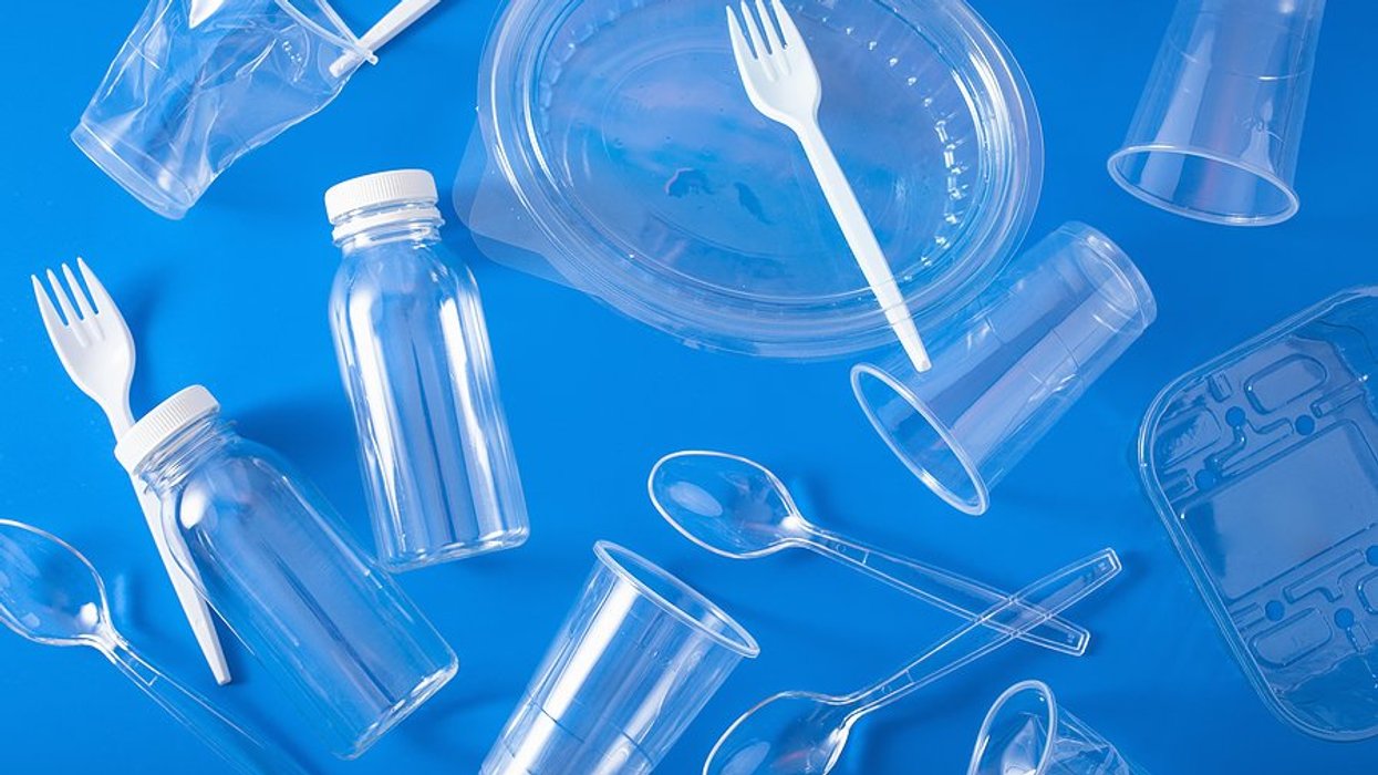 Newsom stalls California’s strict plastic waste rules after industry ...