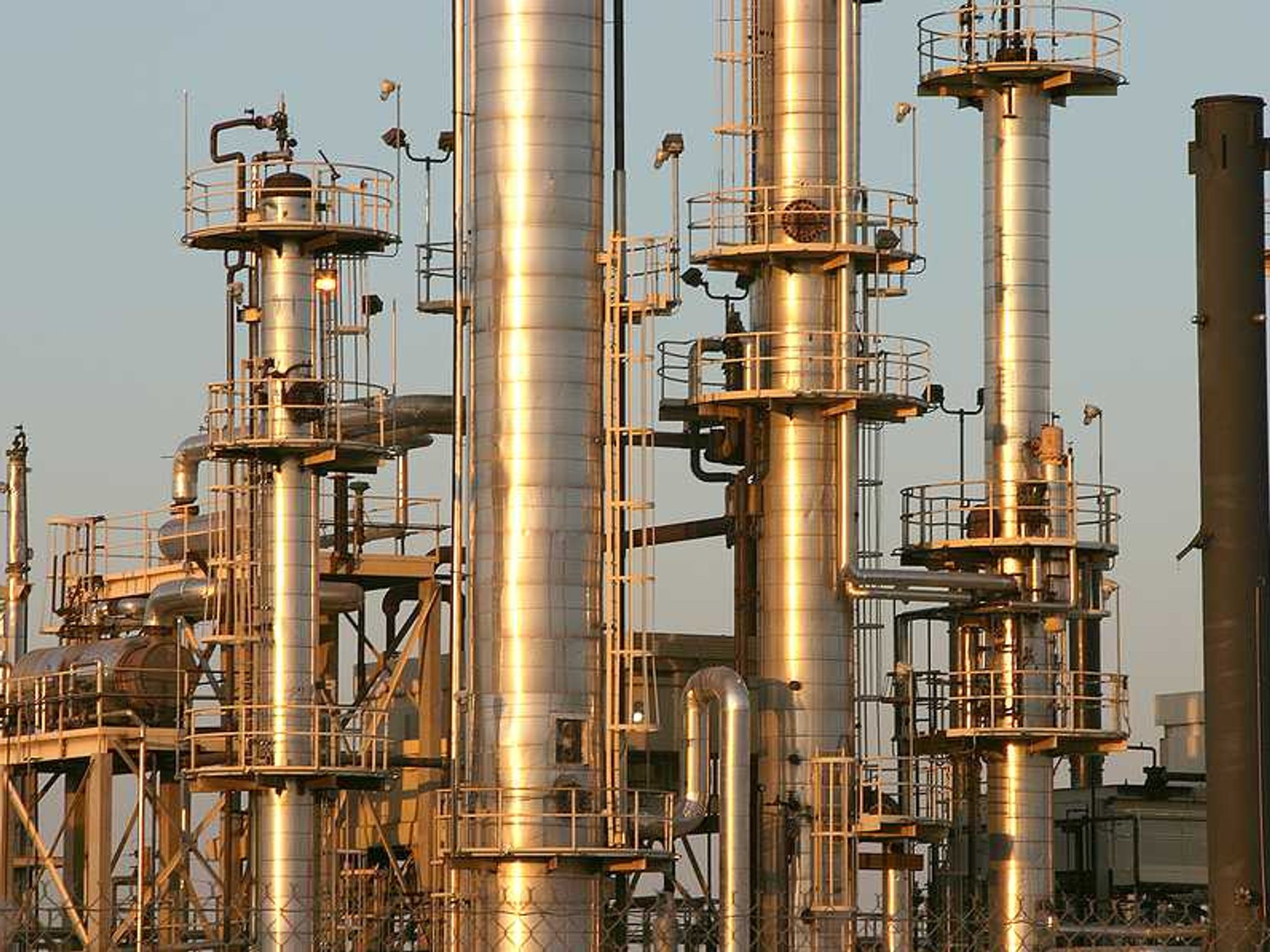 Mother sues Delaware City Refinery over son’s health after…