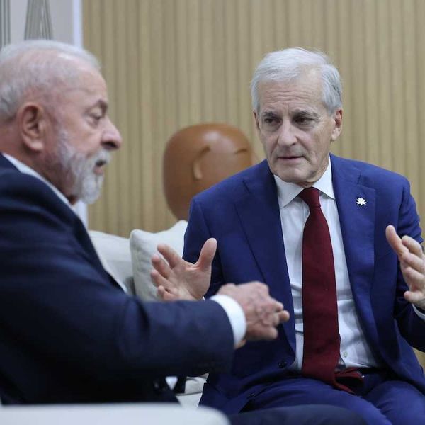 Statsminister Jonas Gahr Støre møter Brasils president Luiz Inacio Lula da Silva at COP30