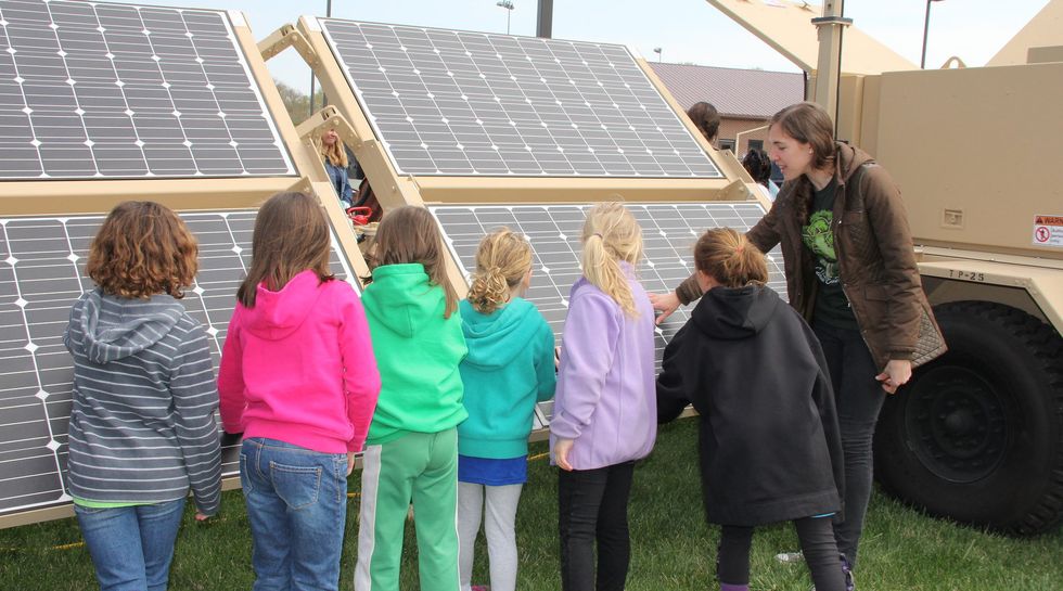 Students solar energy