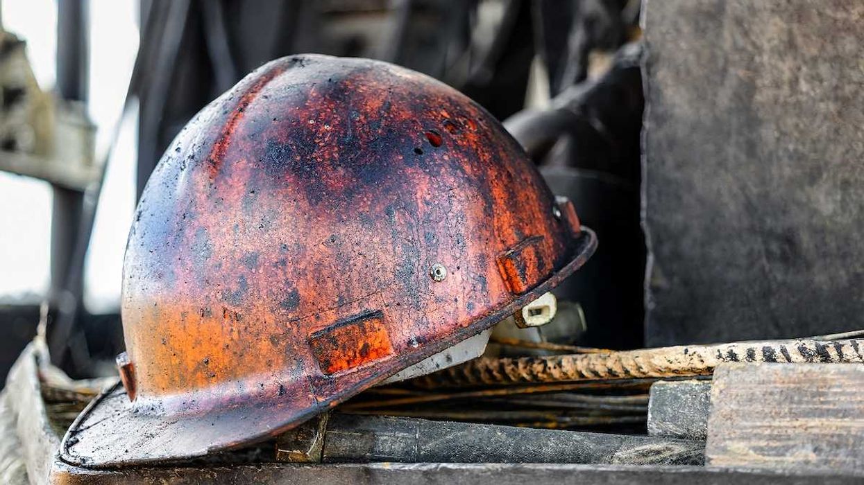 photo of Donald Trump's fossil fuel agenda advances despite government shutdown image