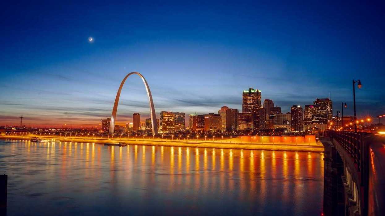 View of the St Louis skyline and arch